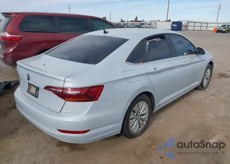 2019 Volkswagen Jetta 1.4T R-Line/1.4T S/1.4T Se из США, поврежденный, VIN 3VWC57BU3KM143920